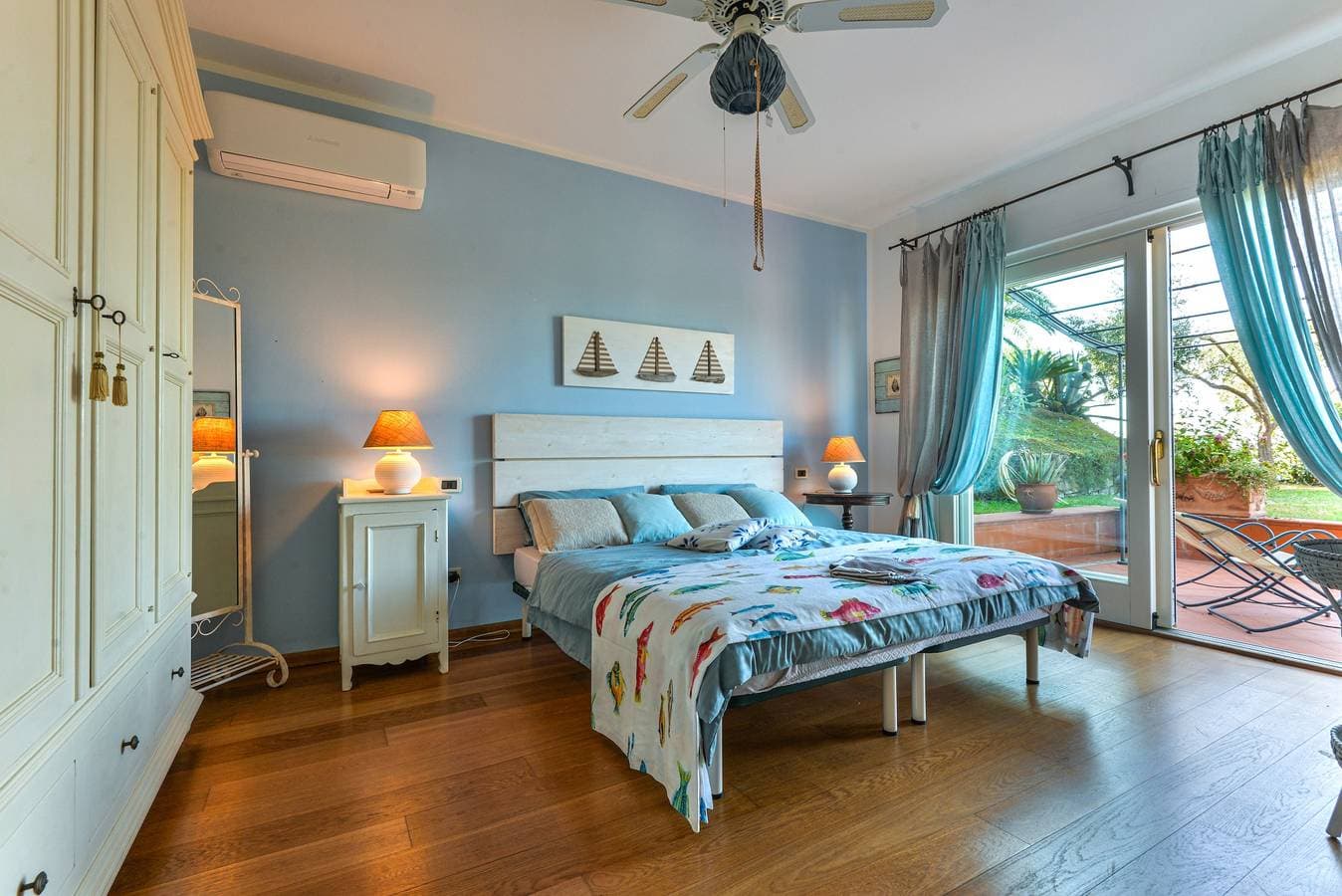 Foto 13 von 45: Villa 'Elba Offsite' mit Meerblick, Wi-Fi und Klimaanlage