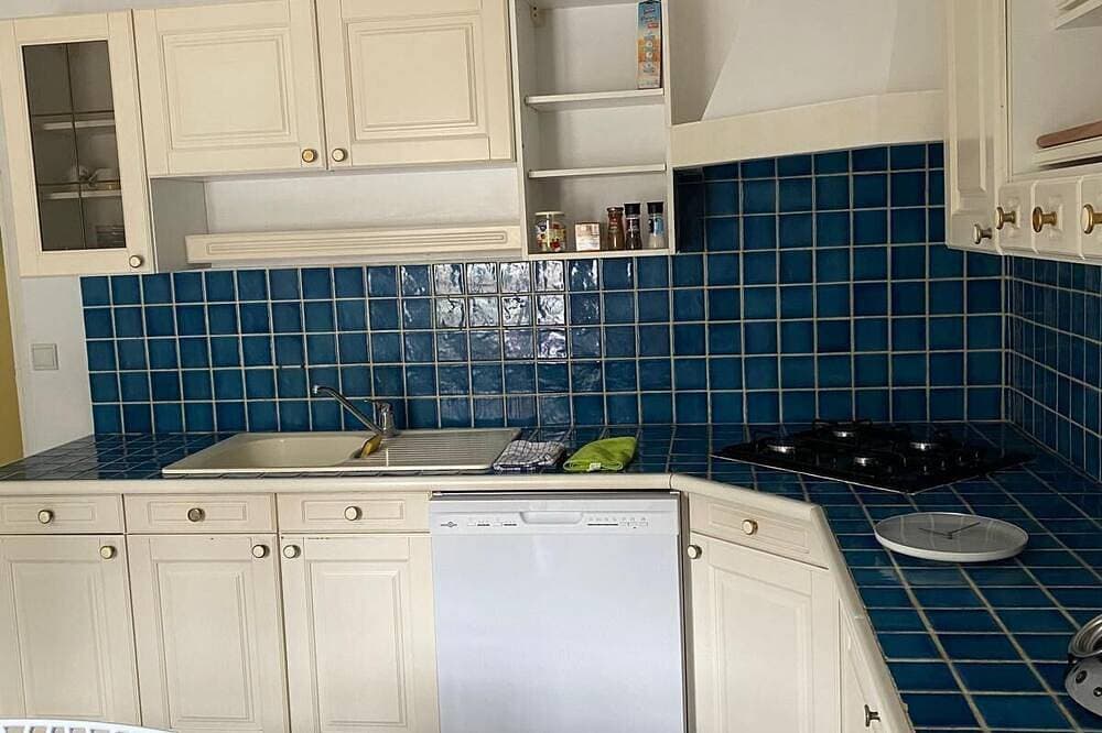 Foto 7 von 9: T2 apartment in Cherbourg city center