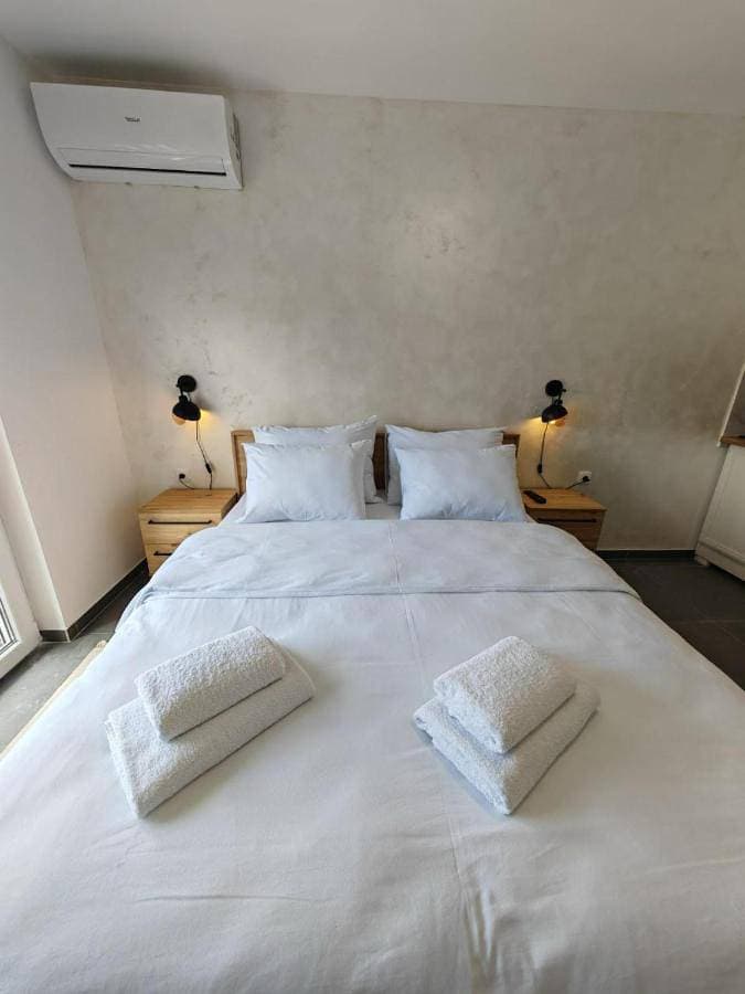 Apartman Holiday 3 - Srebrno jezero 1