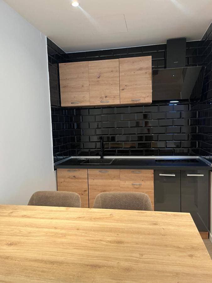 Foto 5 von 11: One-Bedroom Apartment