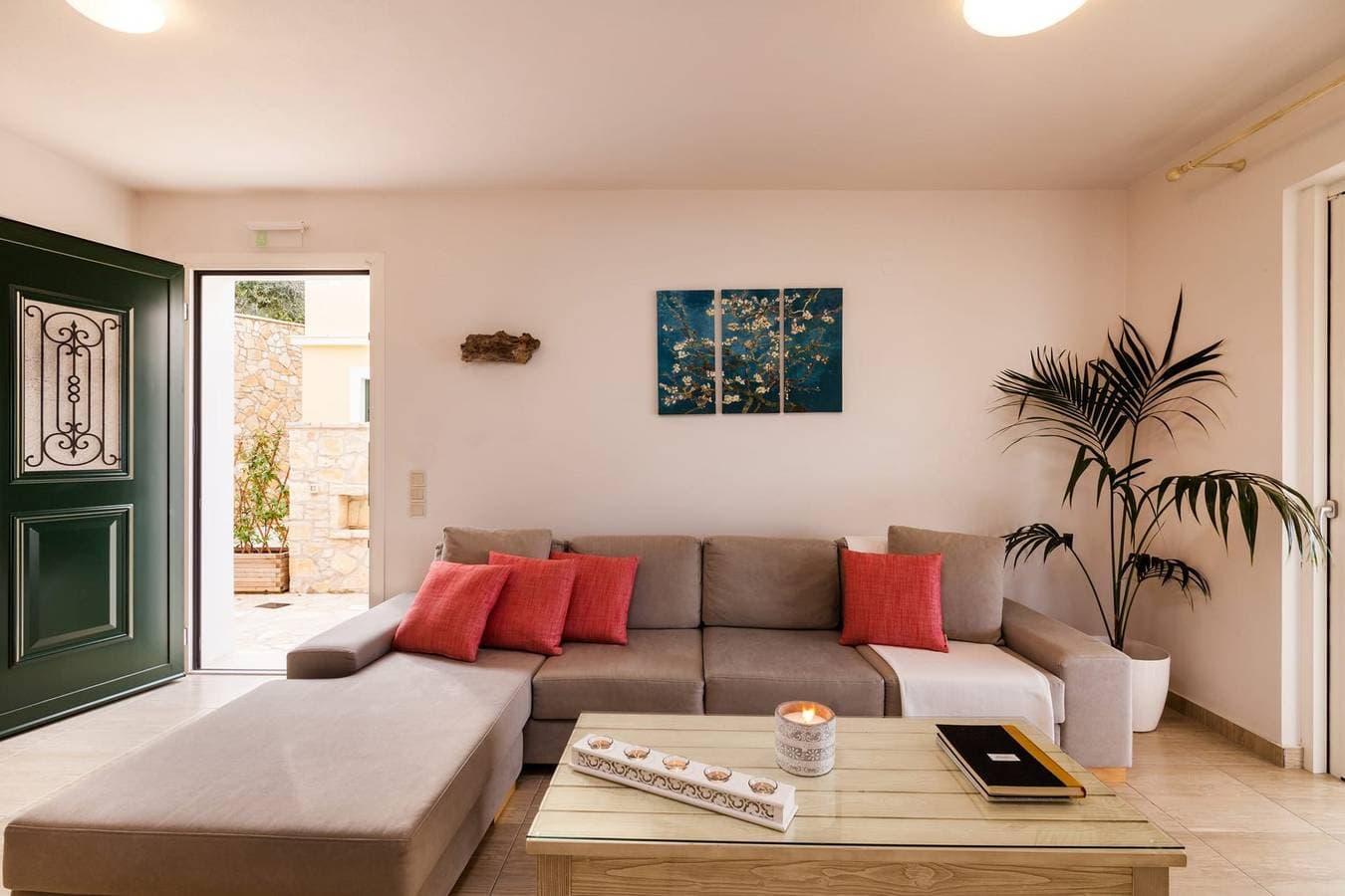 Foto 6 von 33: Exquisite Paxos Villa | Villa Nereus | 2 Bedrooms | Breathtaking Sea Views