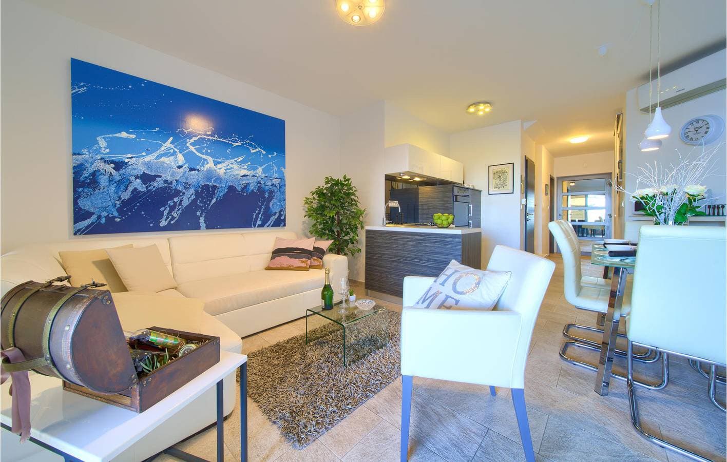 Foto 8 von 59: Reizende 2-Zimmer-Wohnung mit Terrasse, Parkplatz und in Strandnähe