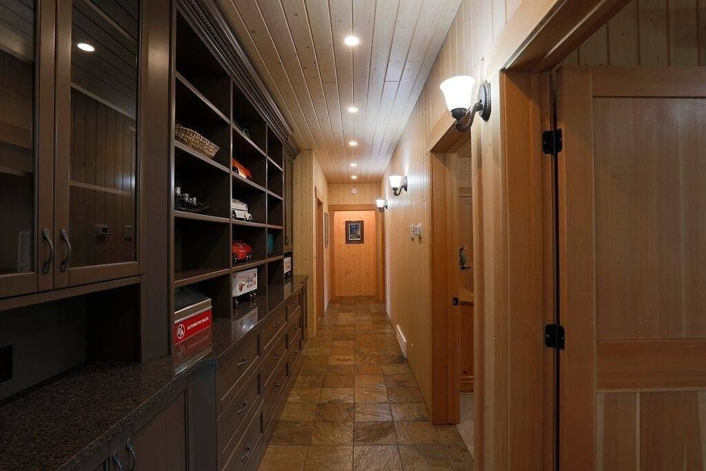 Foto 5 von 17: Luxury Lakefront Cabin on Falcon Lake