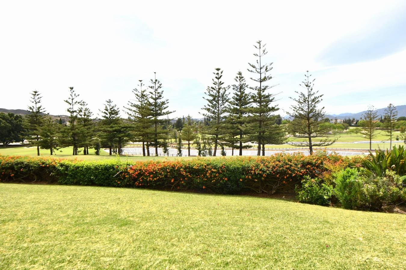 Foto 4 von 29: Beautiful Apt with Golf & Lake Views Mijas Golf