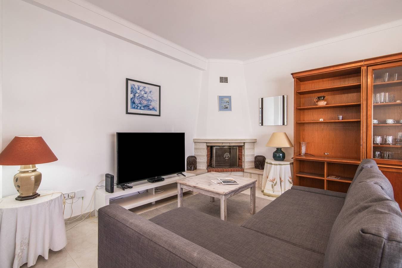 Foto 4 von 35: Villa „Alcaria Grand House“ mit privater Terrasse, WLAN und Klimaanlage