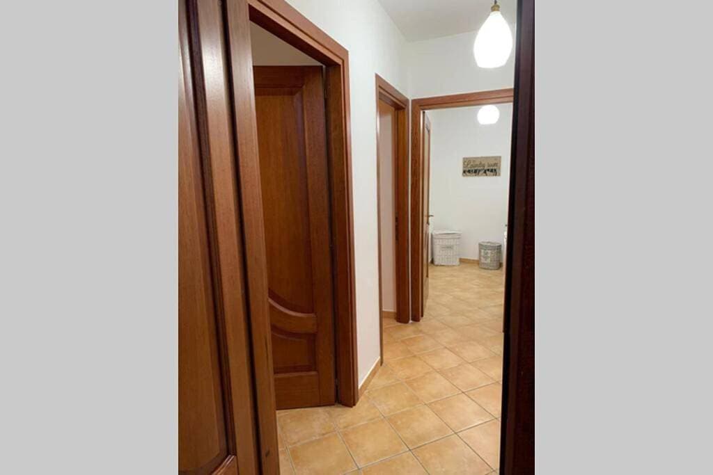 Foto 13 von 39: Two-Bedroom Apartment