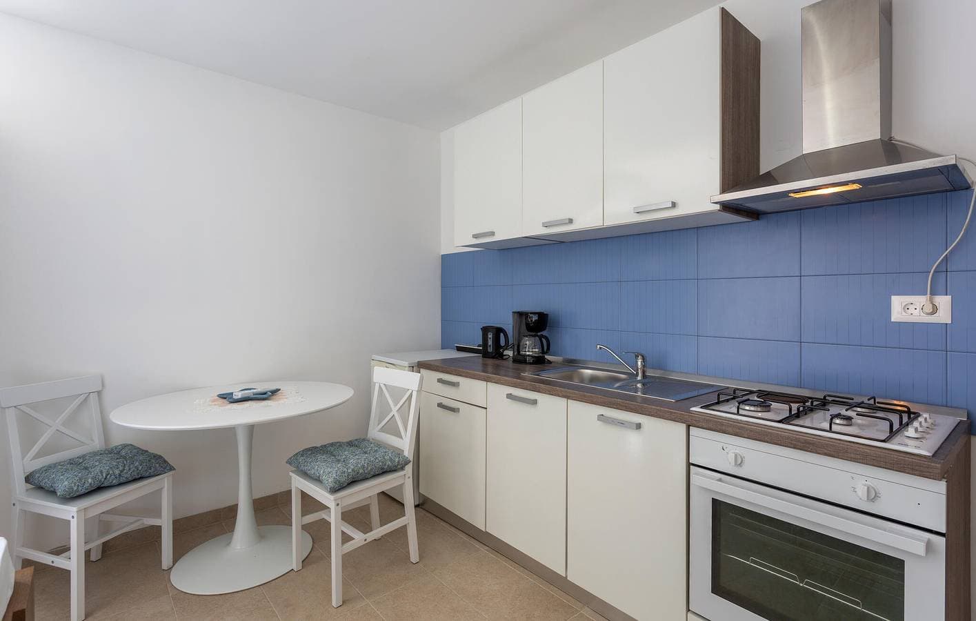 Foto 11 von 21: Apartment mit Meerblick, Terrasse, WLAN und Parkplatz in Strandnähe