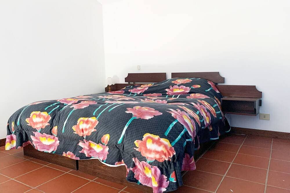 Foto 3 von 30: Bracciano Lake Farmhouse - Apt. Blue