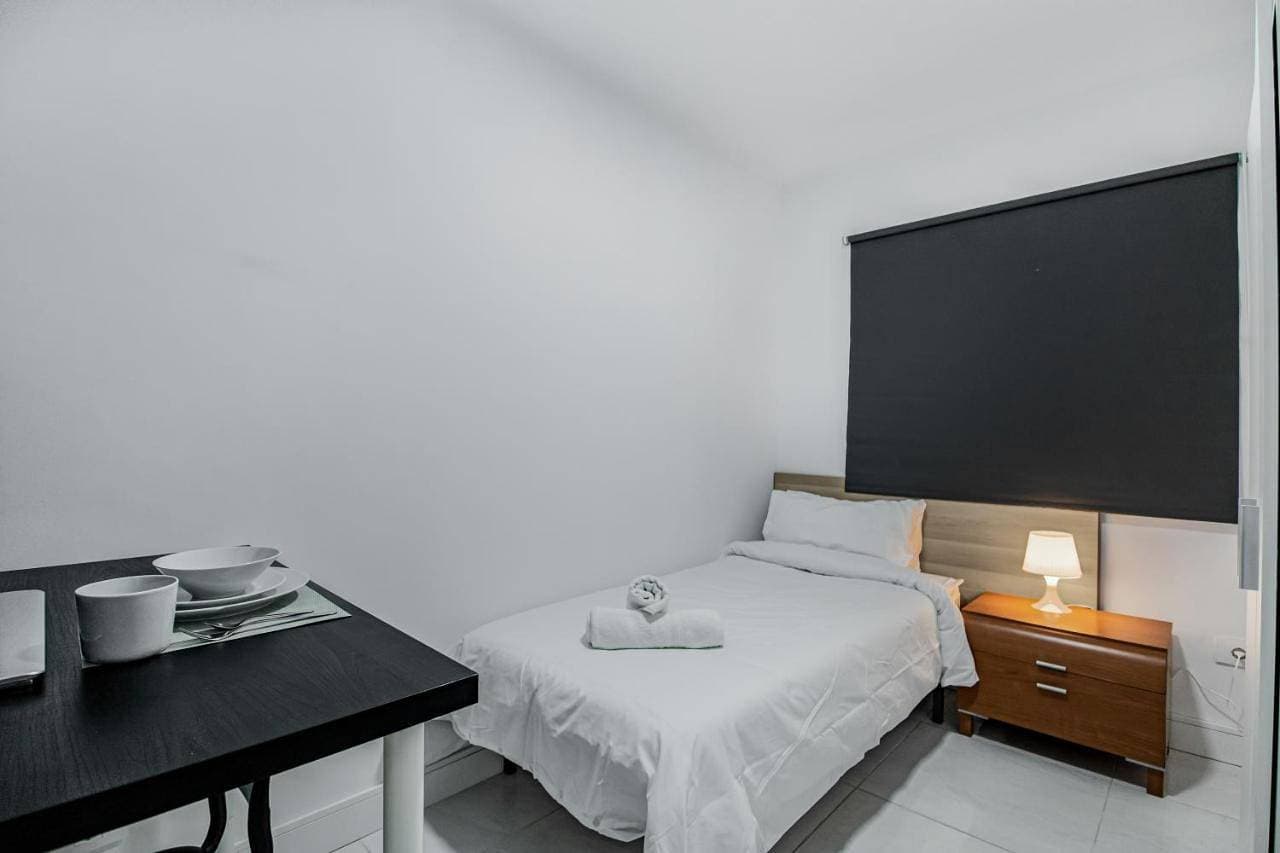 Foto 3 von 16: Double Room with Shared Bathroom