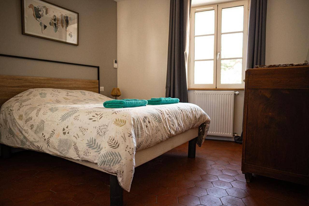 Foto 9 von 52: Three-Bedroom House