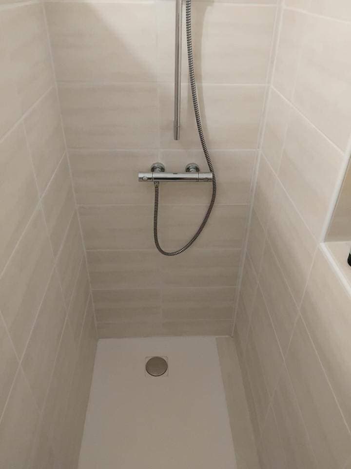 Foto 9 von 15: Double Room with Private Bathroom