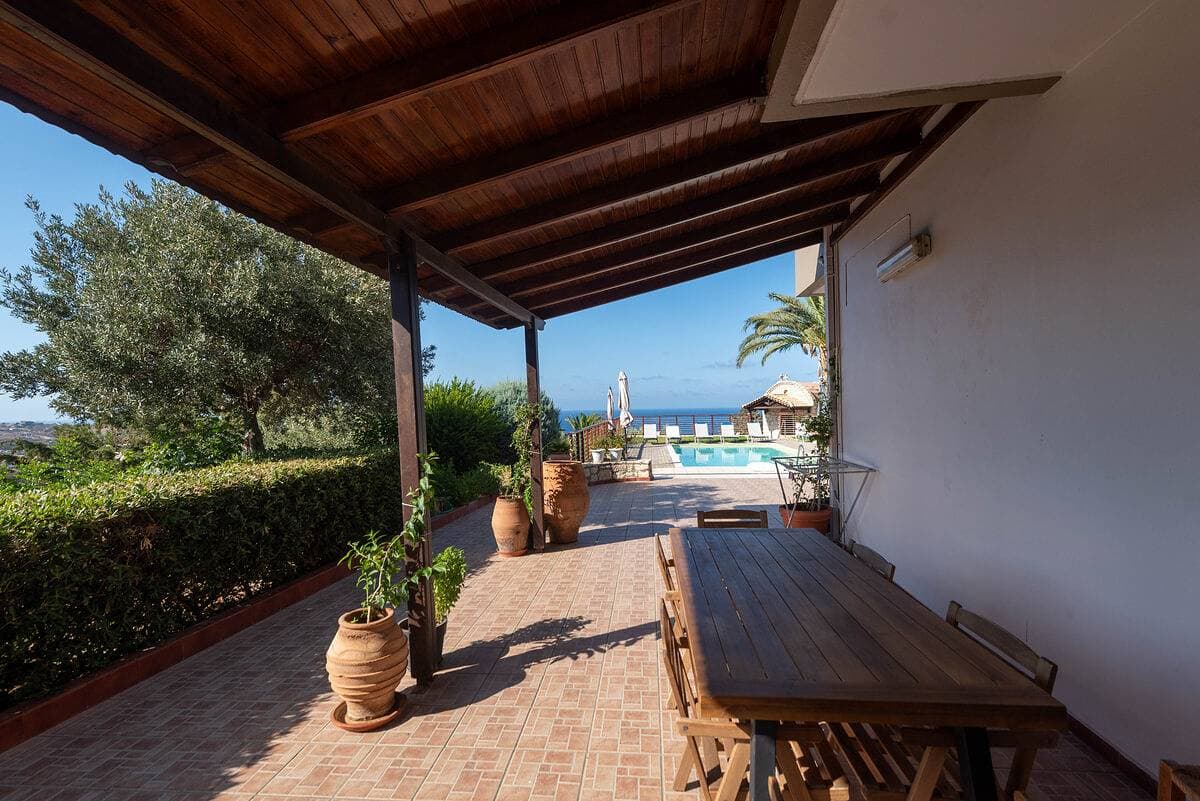 Foto 13 von 36: Villa Lygaria with Private Pool