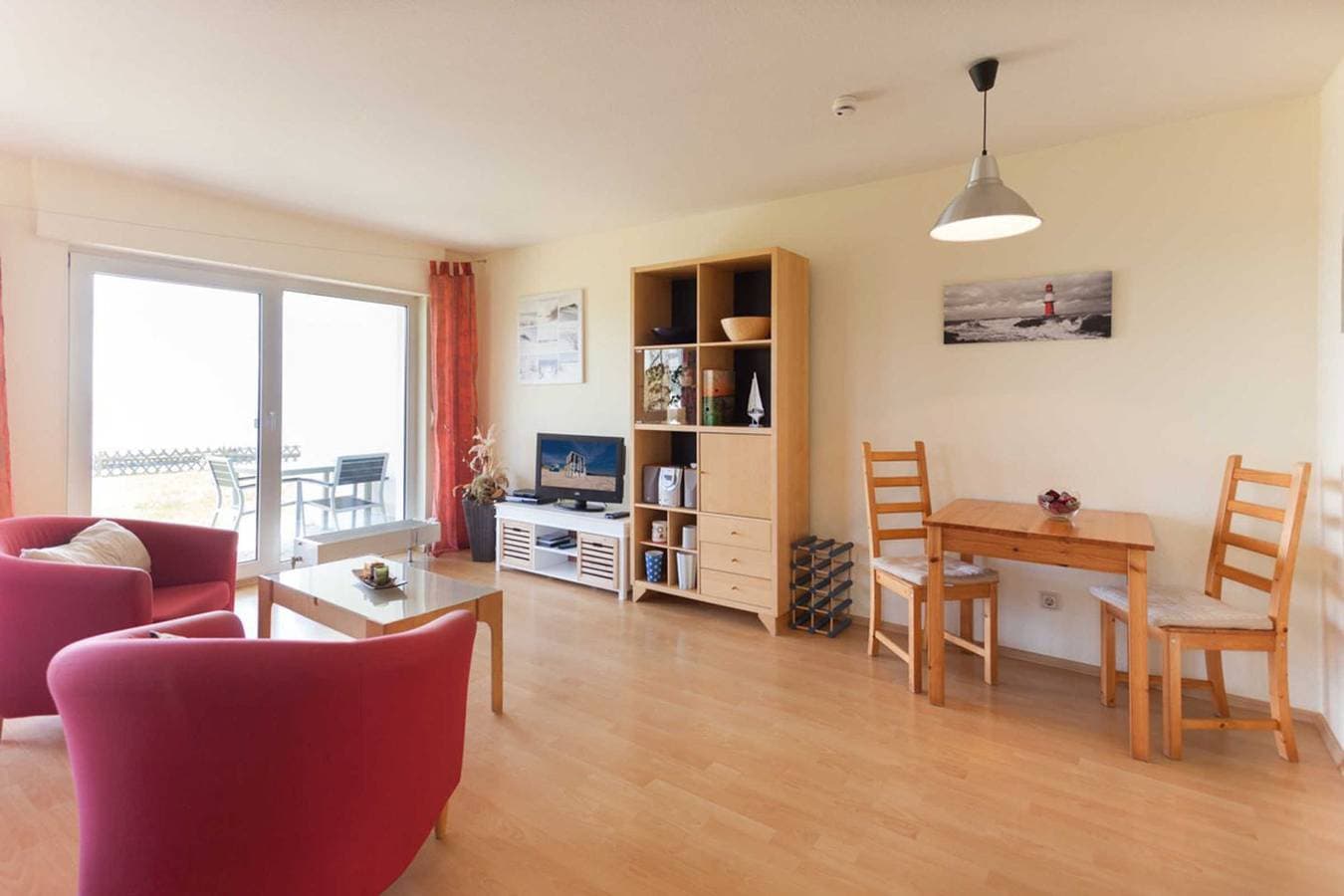 Foto 3 von 11: Haus Victoria - Appartement C 01 - Seeblick