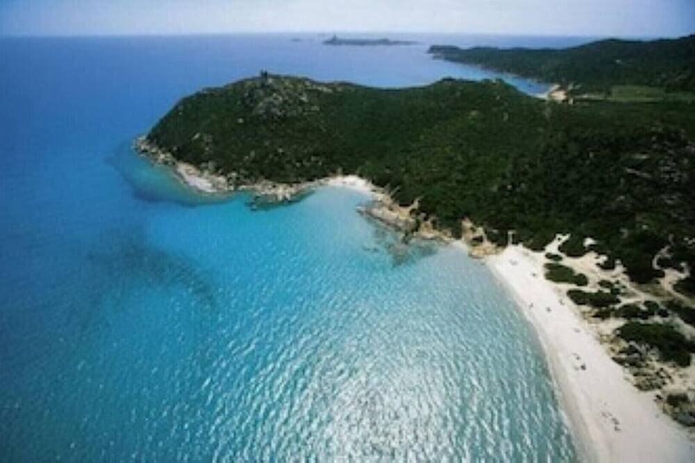 Foto 11 von 11: Unmissable apartment with garden 100mt from the sea, Campulongu - second floor