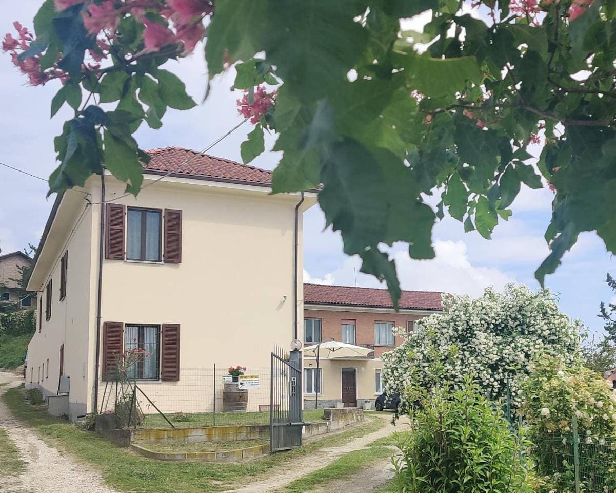 Foto 10 von 18: Cascina Luisa, Calosso