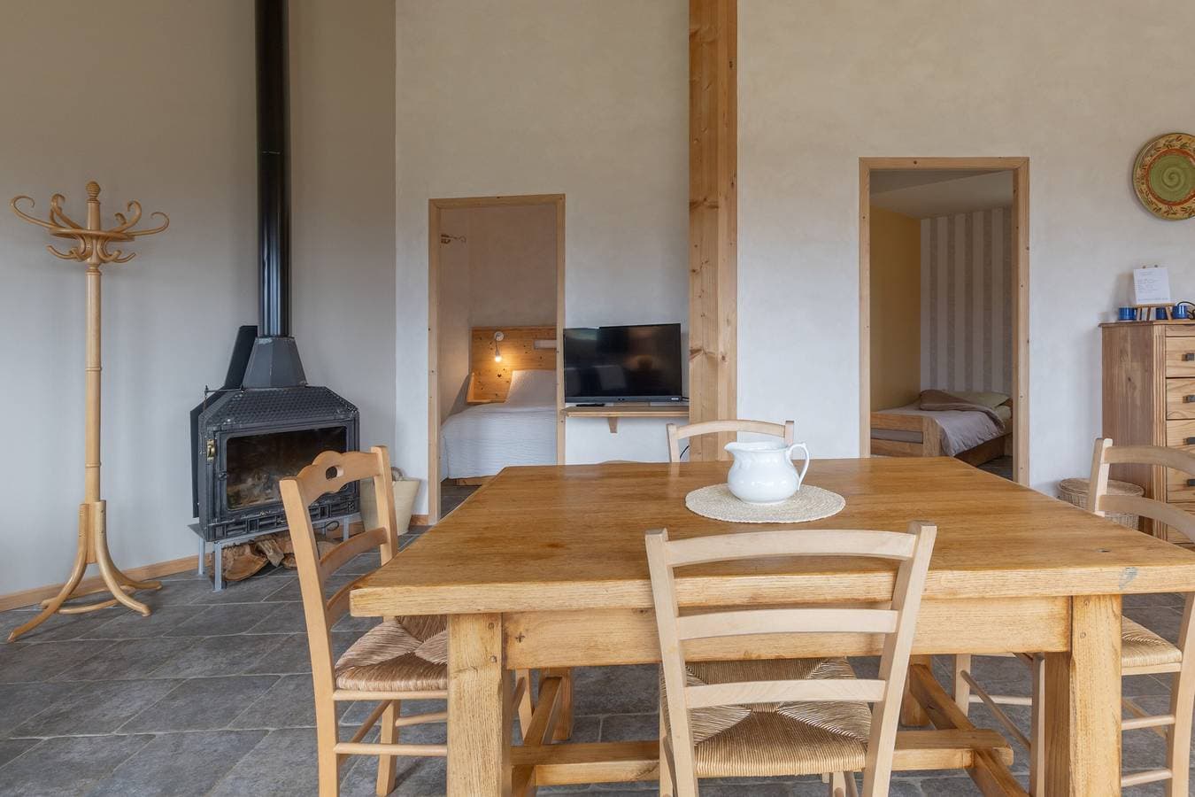 Foto 11 von 23: Ferienhaus 'Eco Gîte' mit Bergblick, WLAN und Klimaanlage