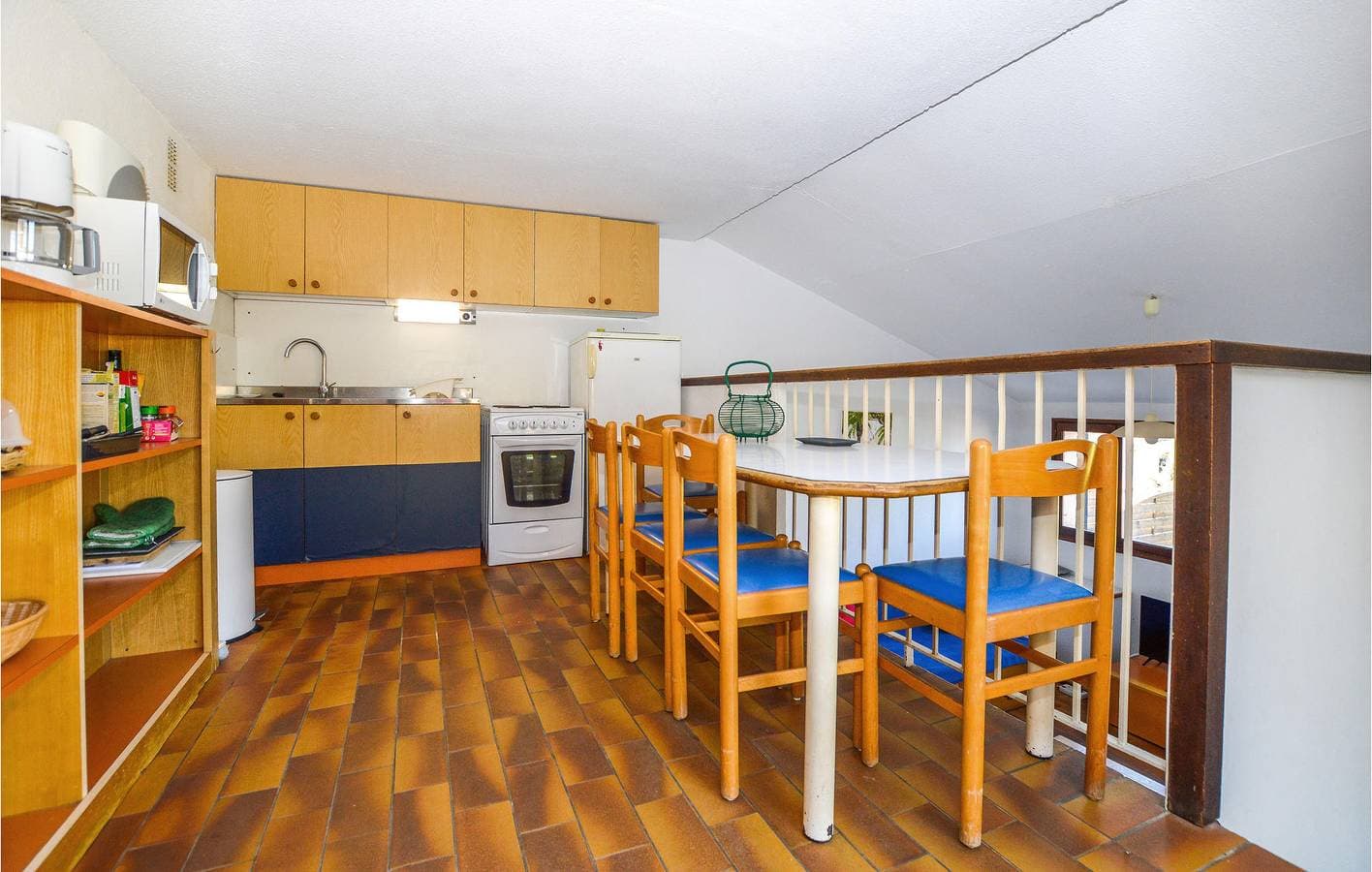 Foto 7 von 23: Appartement am Strand mit Pool und Terrasse