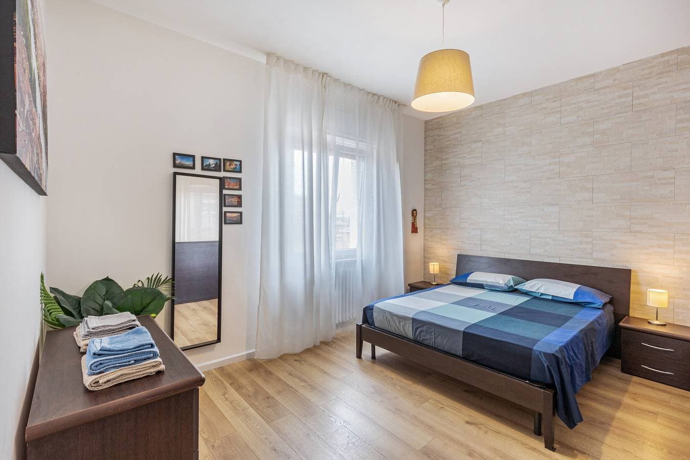 Foto 4 von 23: Ferienwohnung "Queen East Verona" mit Bergblick, Klimaanlage, WLAN & Balkon
