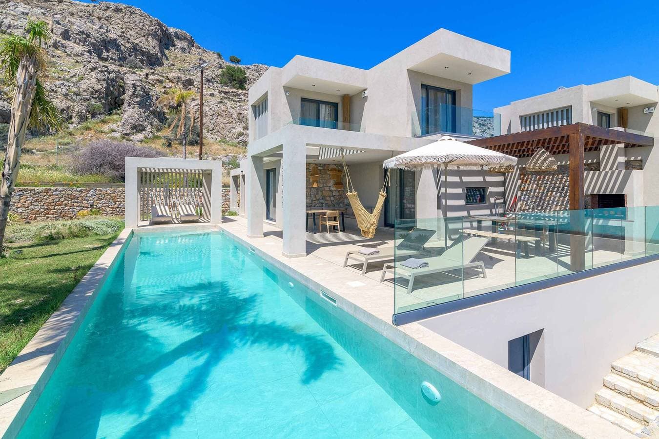 Foto 2 von 38: Villa für 8 Personen mit Terrasse