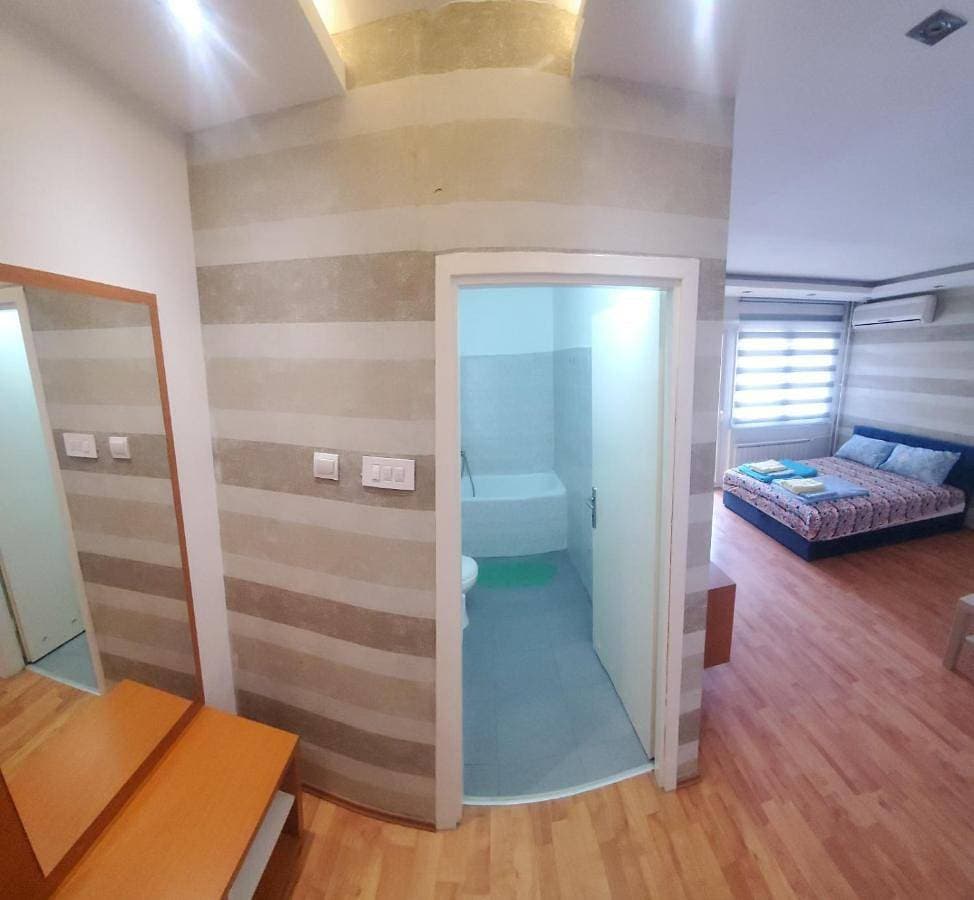 Foto 5 von 9: One-Bedroom Apartment
