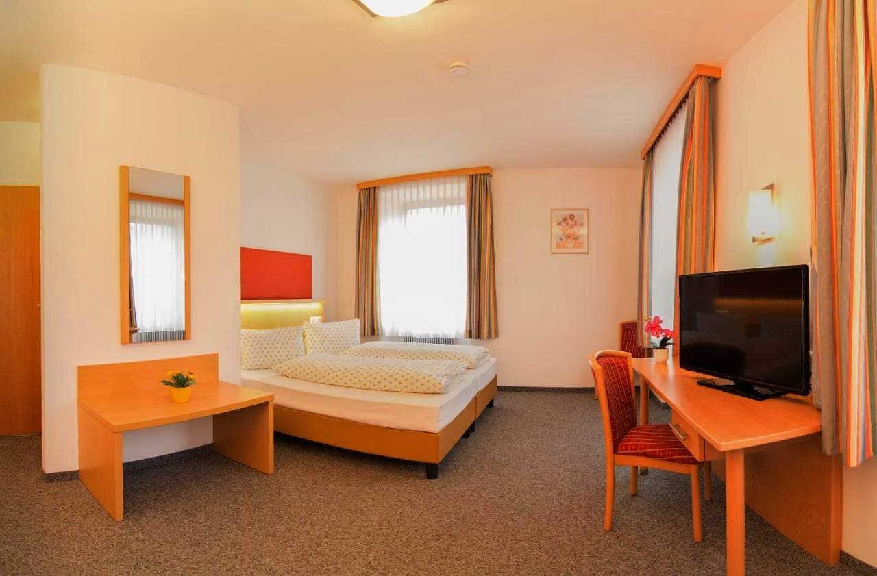 Foto 5 von 9: Triple Room