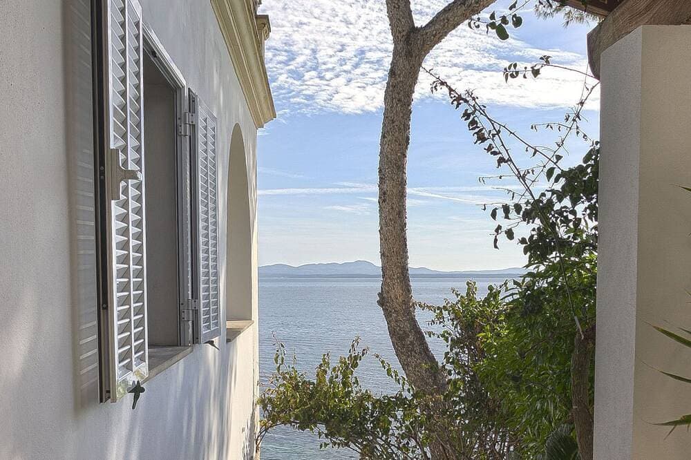 Foto 8 von 17: Alkudia-Mallorca-Erste Meereslinie