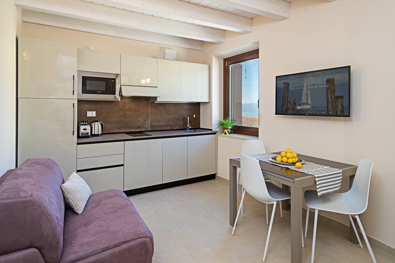Foto 2 von 44: Regarda - Residenza Gj - 2. Stock moderne Zweizimmerwohnung mit Dachterrasse
