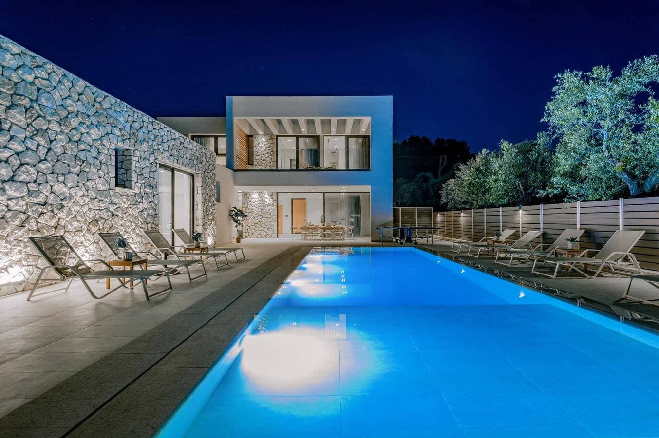 Foto 7 von 25: Villa für 10 Personen mit Garten