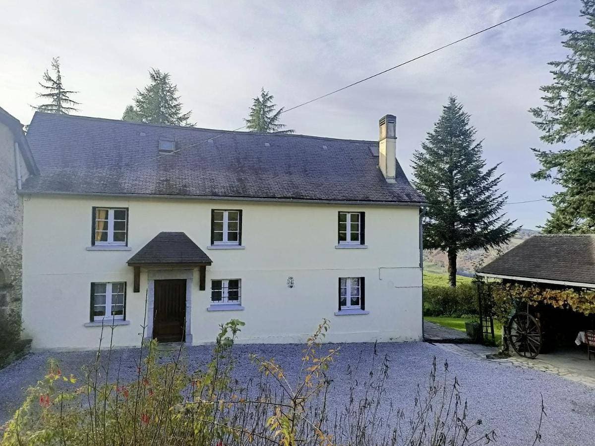 Foto 5 von 22: Three-Bedroom House