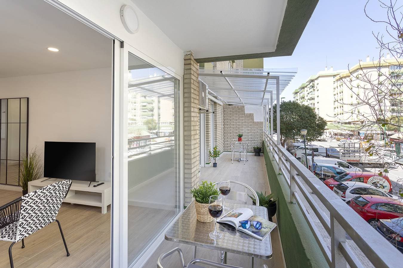 Foto 2 von 23: Ferienwohnung für 6 Personen mit Balkon
