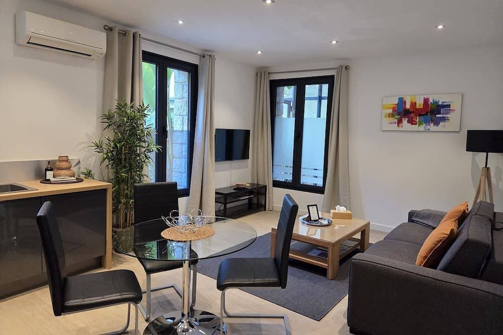 Foto 11 von 30: Apartment-Suite-Premium business-Veranda-Eigenes Badezimmer