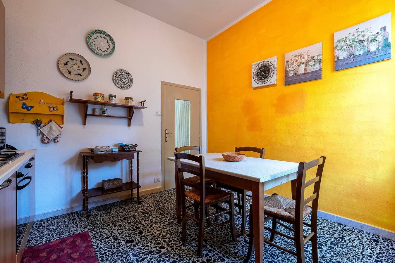 Foto 4 von 35: Apartment 'Maria- Castelsardo' mit Bergblick, WLAN und Klimaanlage