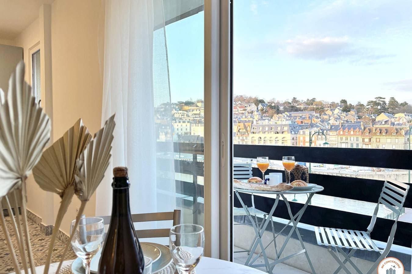 Foto 2 von 33: Ferienwohnung für 4 Personen mit Balkon