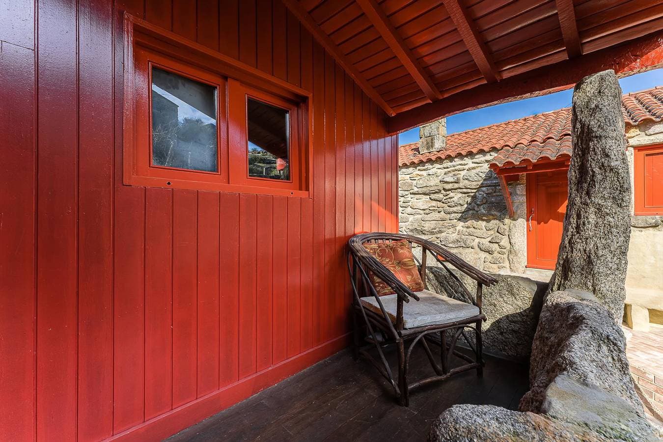 Foto 6 von 41: Chalet für 3 Personen mit Pool
