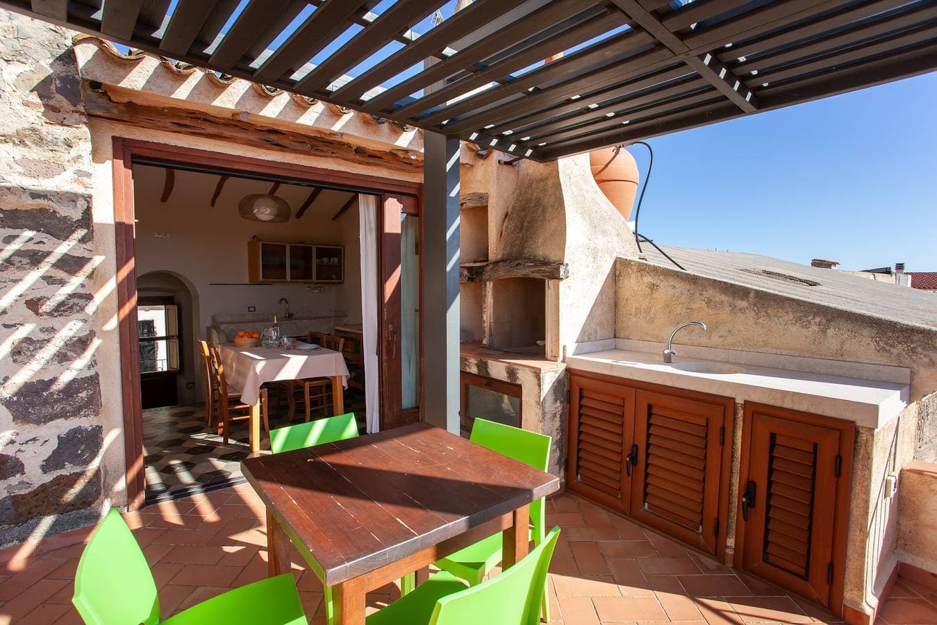Foto 5 von 31: Ferienwohnung "Hora Vona" mit Meerblick, Terrasse, WLAN und privatem Parkplatz