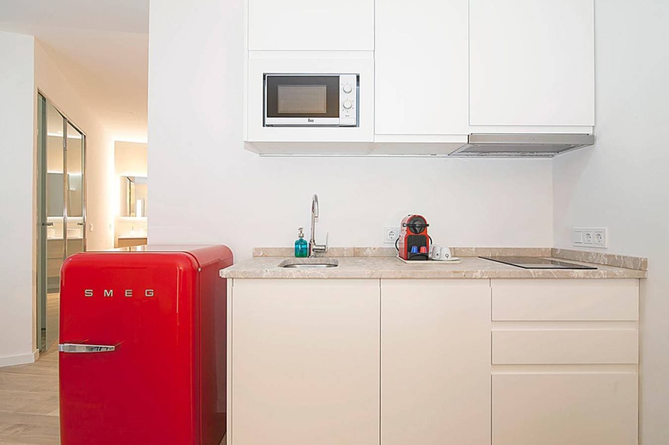 Foto 12 von 35: Ferienwohnung für 2 Personen mit Pool