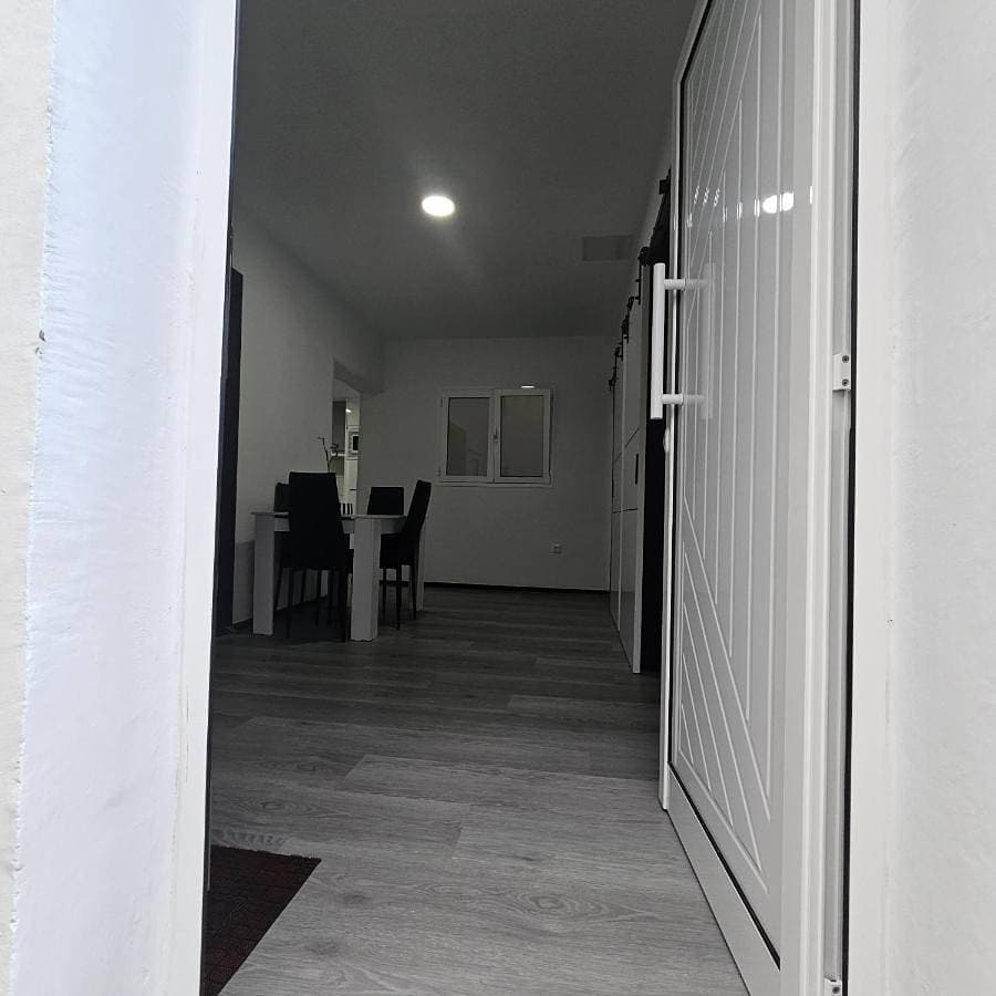 Foto 4 von 50: Two-Bedroom House