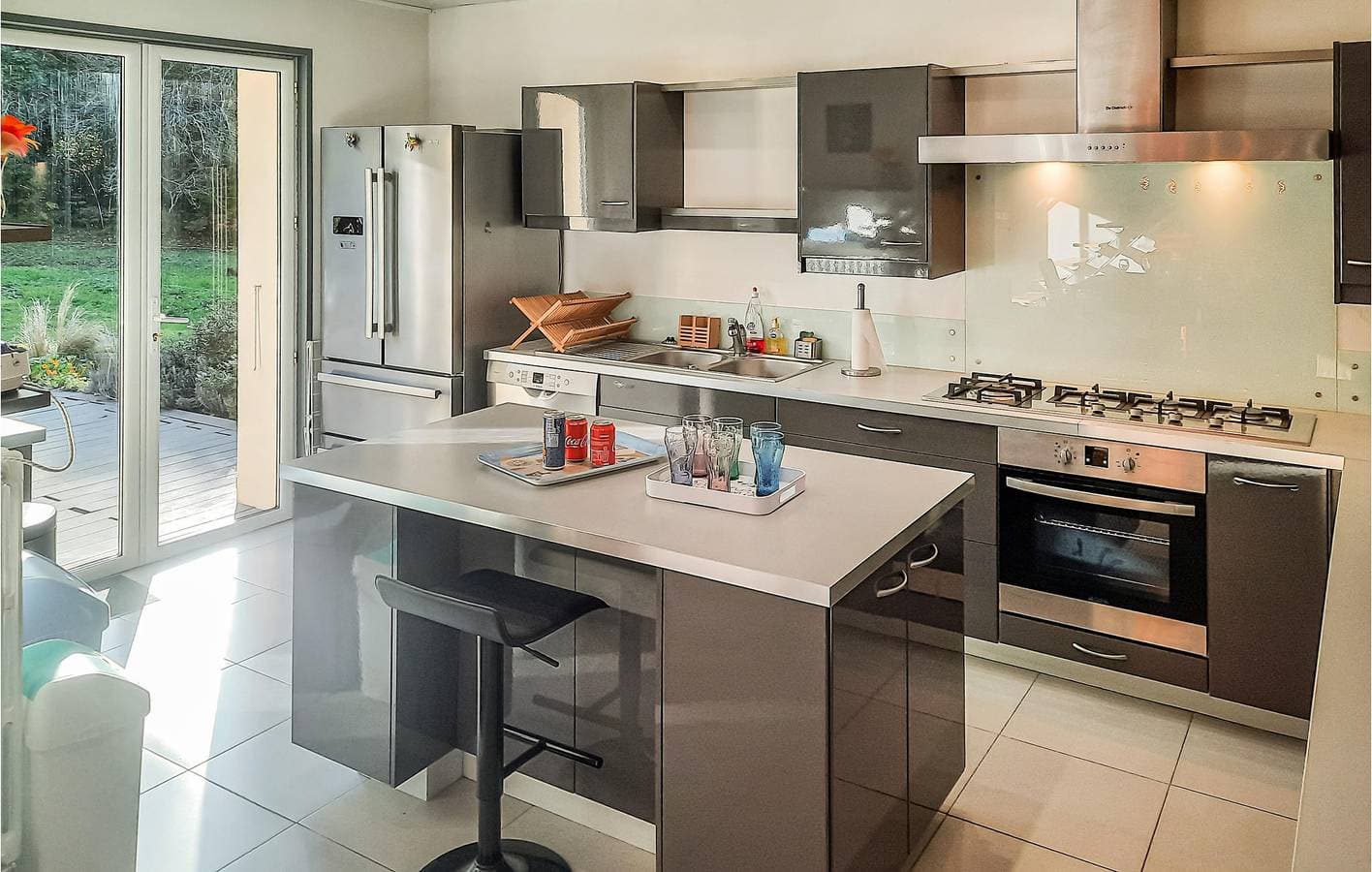 Foto 7 von 36: Gemütliche Wohnung mit WiFi, TV, Parkplatz und Garten in der Nähe von Plage de Kerfany