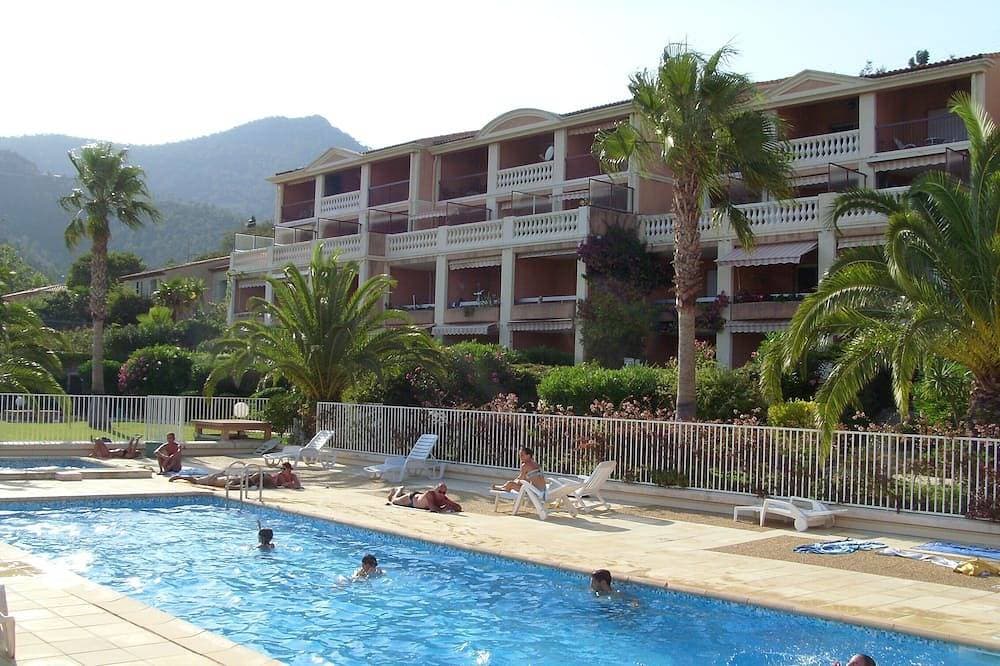 Foto 11 von 12: Große helle Wohnung mit Meerblick, 50 m vom Strandpool und Garage