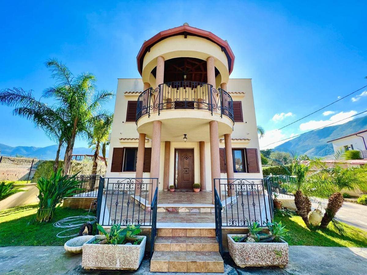 La Cinisara Apartments 1