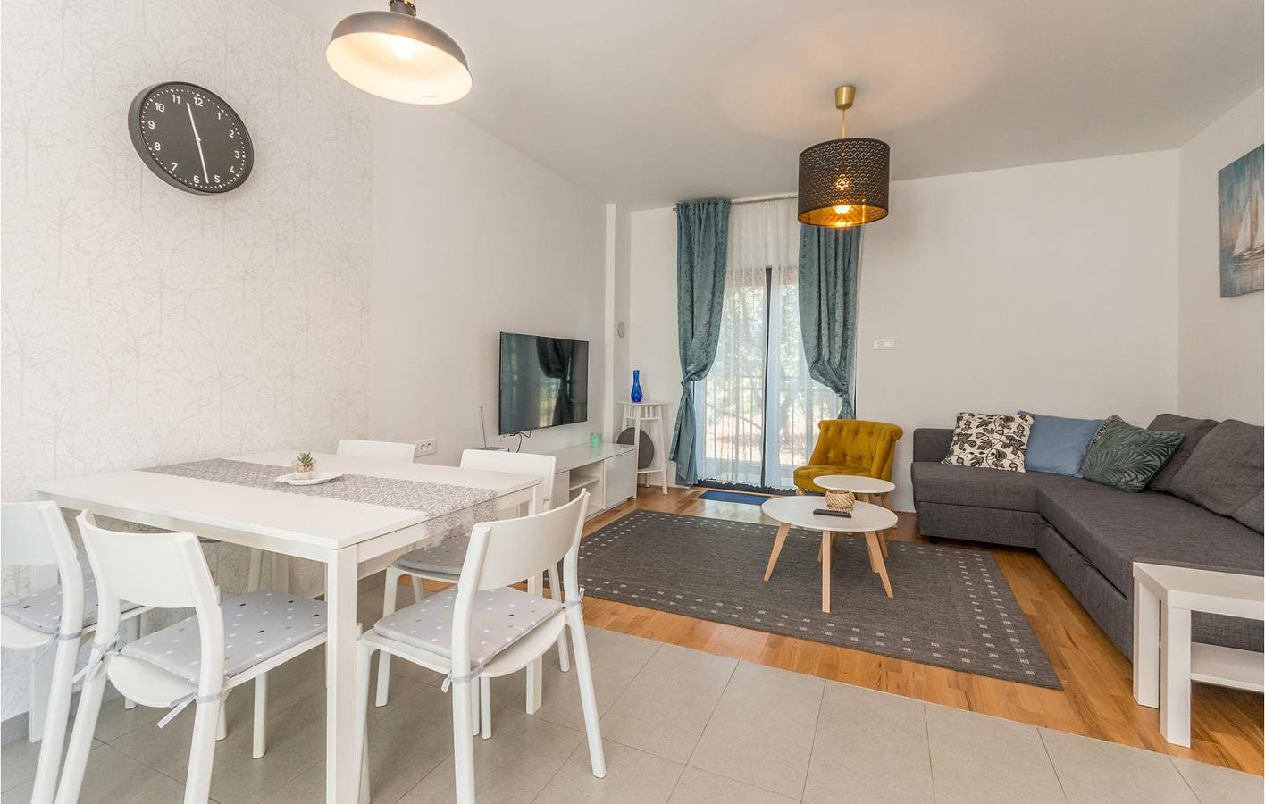 Foto 5 von 31: Gemütliche Ferienwohnung mit Terrasse, WLAN und 1 km Entfernung zum Strand Dječji Raj