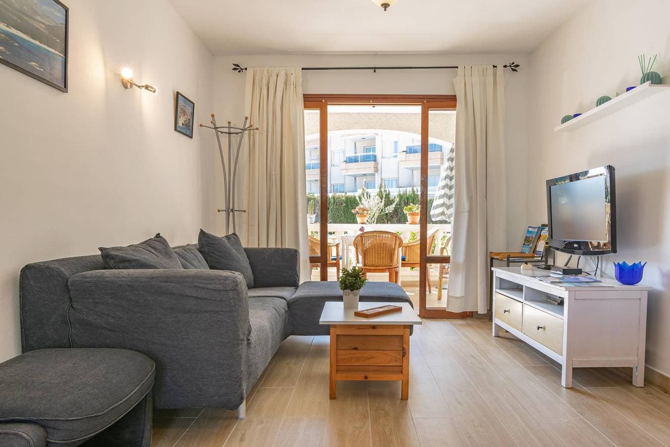 Foto 10 von 32: Can Nogueras - Gemütliches Apartment in Strandnähe. Die Wohnanlage hat einen Gemeinschaftspool. WiFi gratis