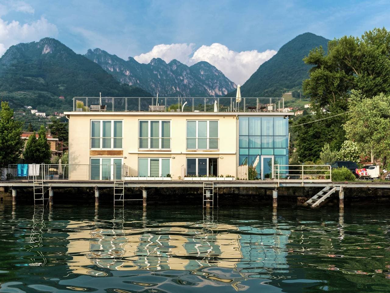 Foto 8 von 40: Rückzugsort am See mit Garten