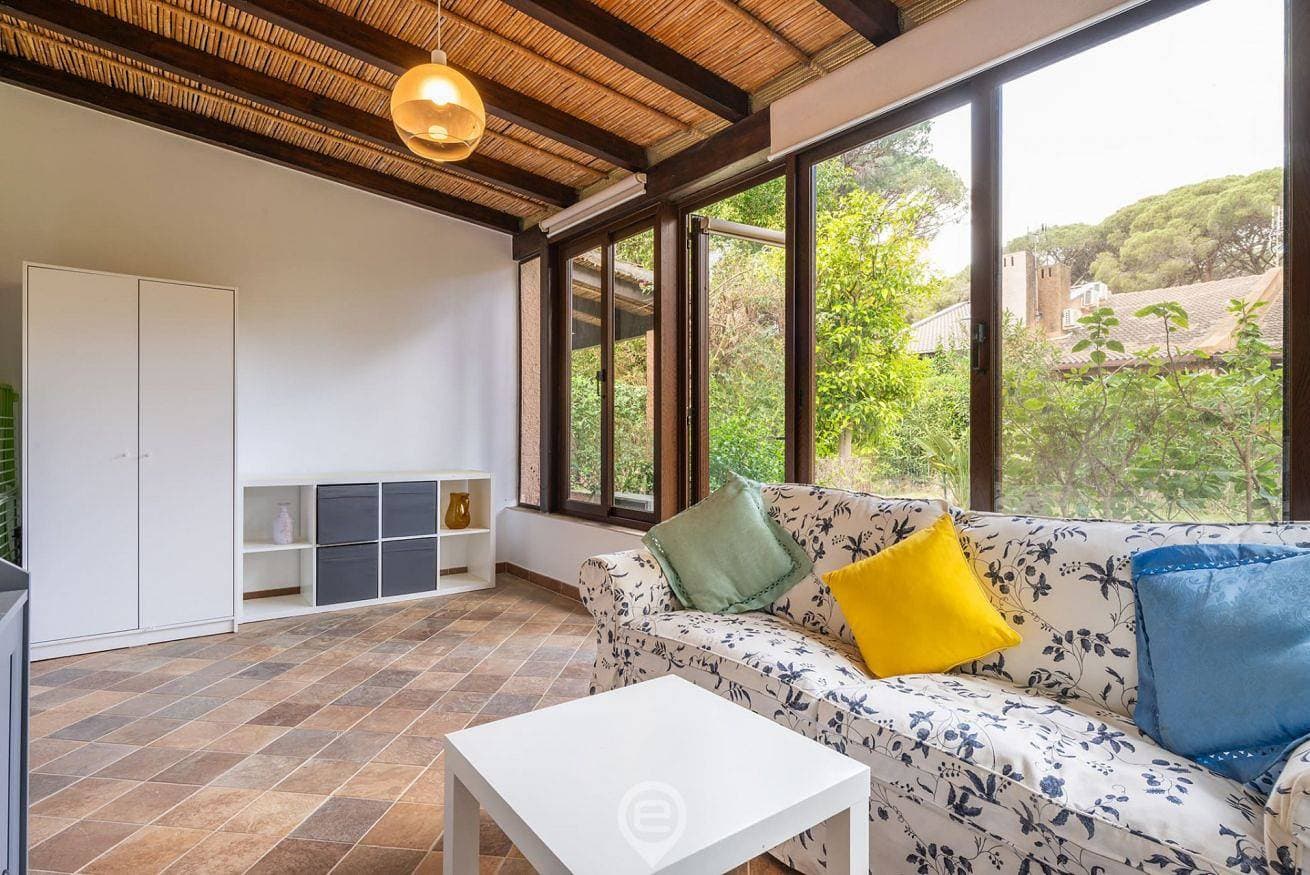 Foto 8 von 25: Ferienhaus für 4 Personen mit Balkon/Terrasse