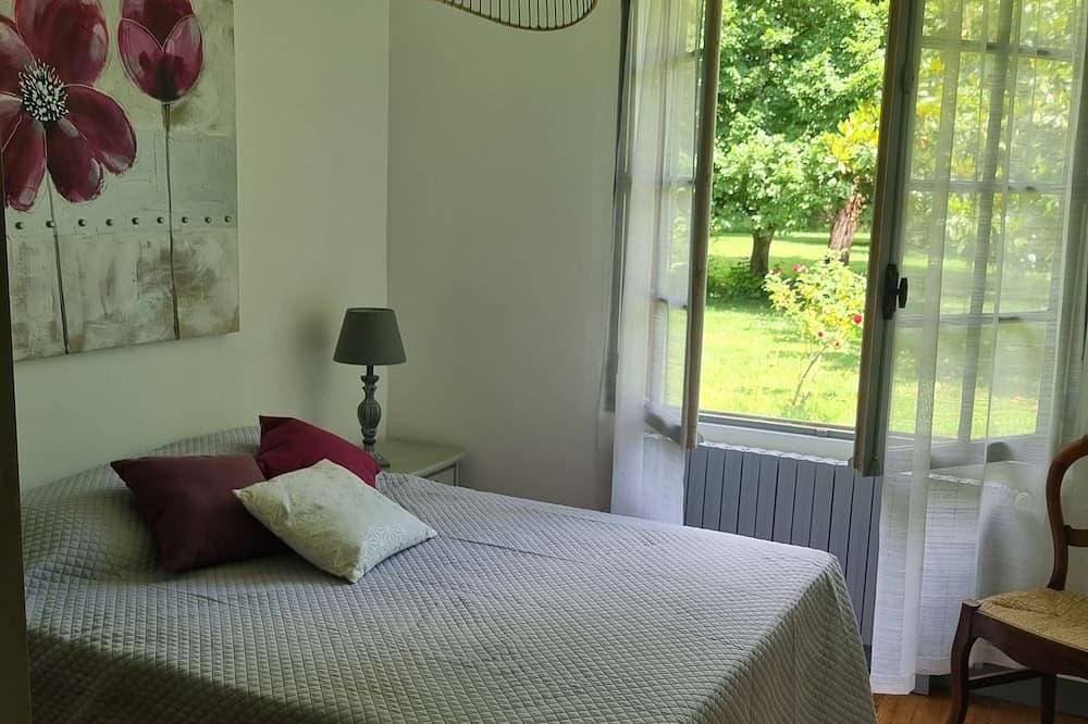 Foto 4 von 20: Quiet house in a park. ideal family.