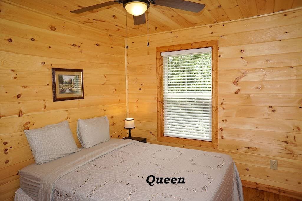 Foto 8 von 14: Hütte im Wald - Beauiftul Neue Hütte