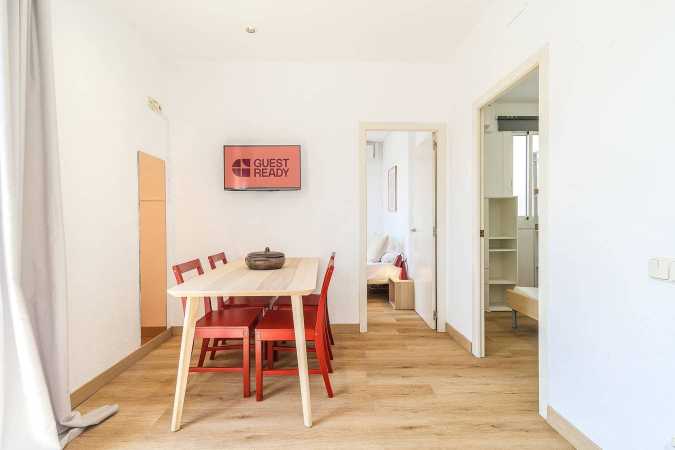 Foto 7 von 37: Ferienwohnung für 4 Personen mit Balkon