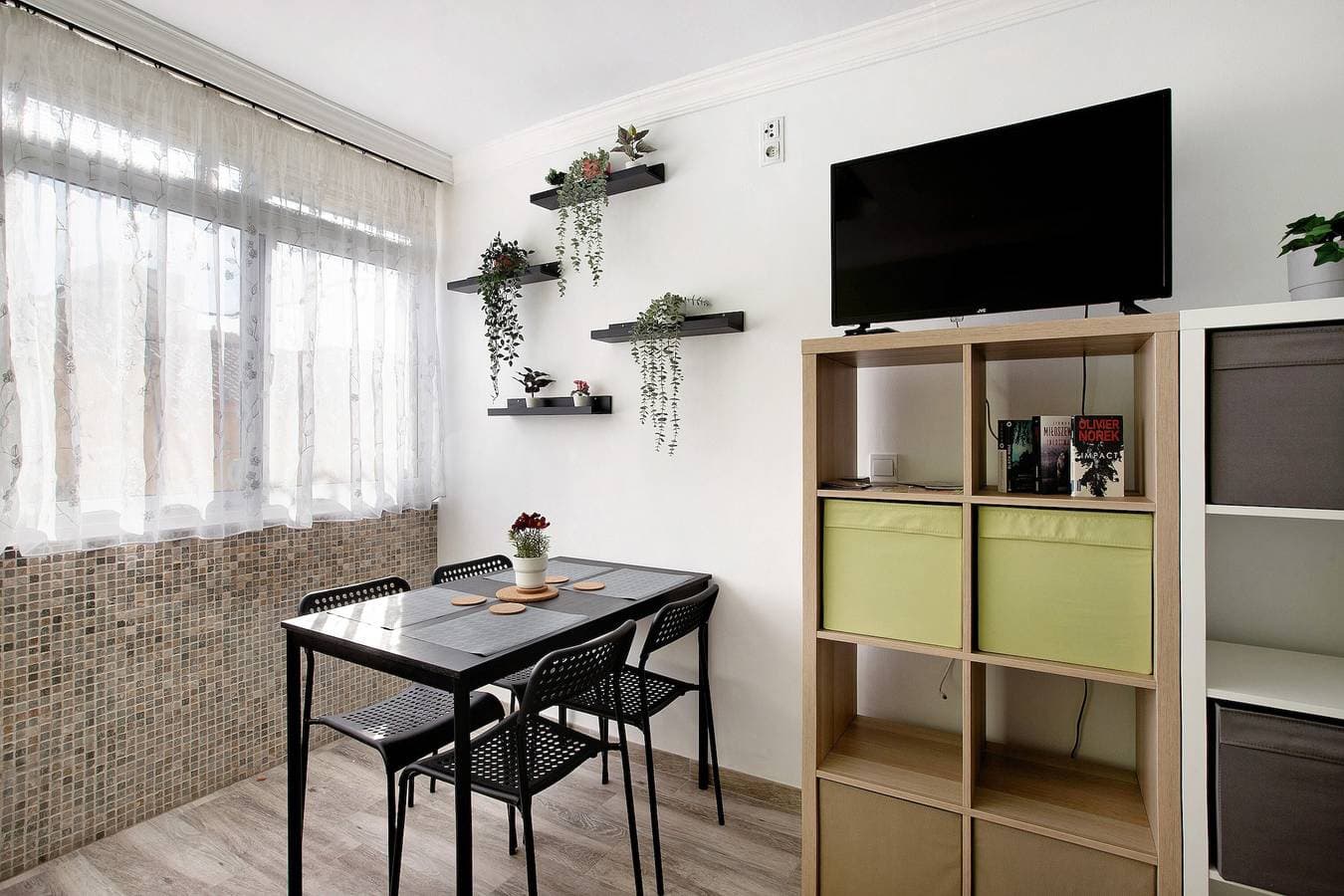 Foto 7 von 20: Einzimmerapartment 'Estudio En La Cascada' mit Klimaanlage