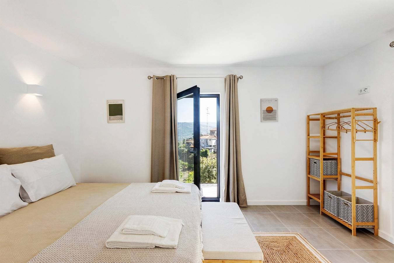 Foto 11 von 29: Ferienhaus 'Do Alago' mit Seeblick, WLAN und Klimaanlage
