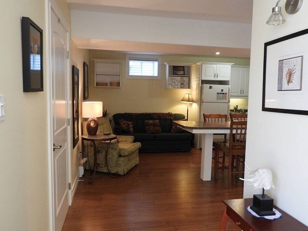 Foto 10 von 10: Möbliertes Apartment mit 1 Schlafzimmer und Blick auf den Hafen von Halifax